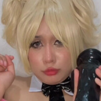 Ed_Mochiuwu  Meztelen