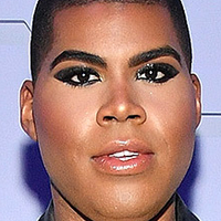 EJ Johnson Meztelen