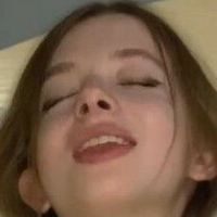elf_Nicole Meztelen