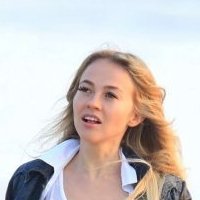 Ellen Alexander Meztelen