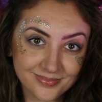 Emidivergent Meztelen