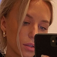 Emilia Hult Meztelen