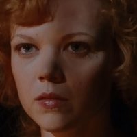 Emily Bergl Meztelen