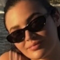 Emily Moran Meztelen