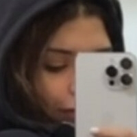 Emily Orrego Meztelen