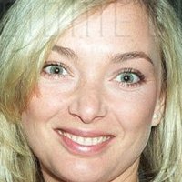 Emma Amos Meztelen