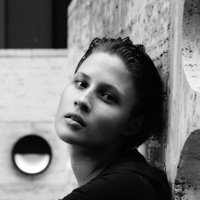 Emma Catherwood Meztelen