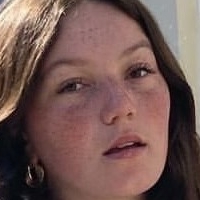 Emma Cottin Meztelen