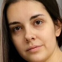 Emmeline Meztelen