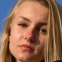 Emmys Feet And Socks Meztelen