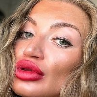 Enrica Ademi Meztelen
