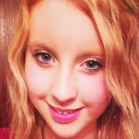 Erin Howie Meztelen
