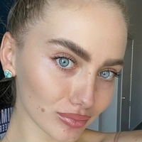 eva_e Meztelen