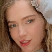 Eva Langwin Meztelen