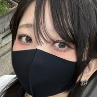 eye_shiny Meztelen