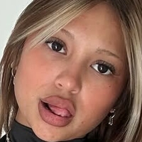 Franci Meztelen