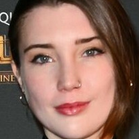 Gaia Wise Meztelen