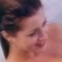 Gina Everett Meztelen