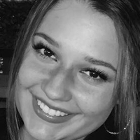 Grace H Meztelen