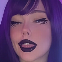 HalfDeadHottie0 Meztelen