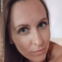 Hannah Mave Meztelen