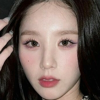 HeeJin Meztelen
