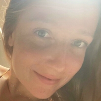 Heidi Helena Meztelen