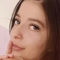 Hotpetitegirl Meztelen