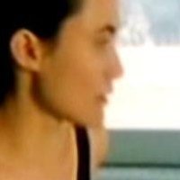 Idil Üner Meztelen