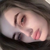 Imelina Meztelen