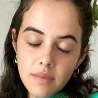 Imponderabile Meztelen