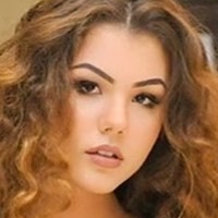 Ingrid Spada Meztelen