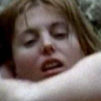 Isa Haller Meztelen
