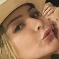 Isabela Spindola Meztelen