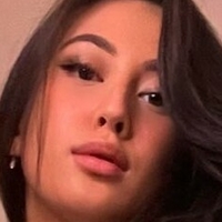 It Girl Mila Meztelen