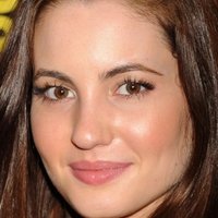 Ivana Baquero Meztelen