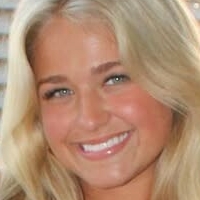 Ivey Sholar Meztelen