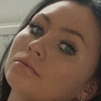 Jadelou Meztelen