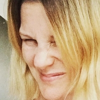 Jennifer Robertson Meztelen