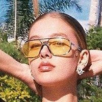 Jessica Alexander Meztelen