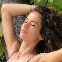 Jessica Melena Meztelen