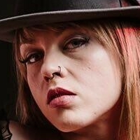 Jessie Jinx Meztelen