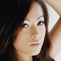 Jestina Lam Meztelen