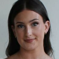 Josie L Meztelen