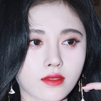 Ju Jingyi Meztelen