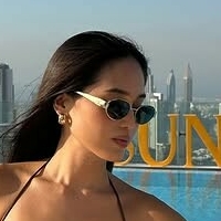 Julie Hwang Meztelen