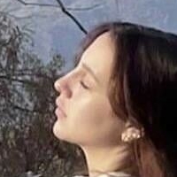 Kamila Batti Meztelen