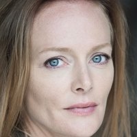 Karina Beuthe Orr Meztelen