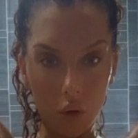 Karina Meztelen