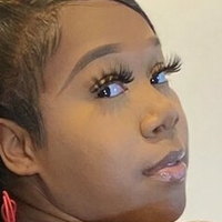 Karita Monique Meztelen